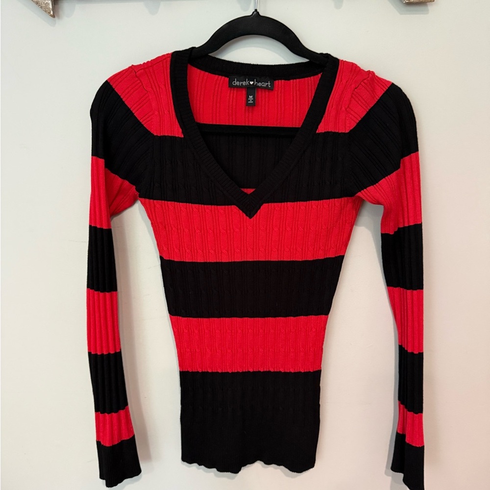 Derek Heart, size Medium. Black and red striped sweater.